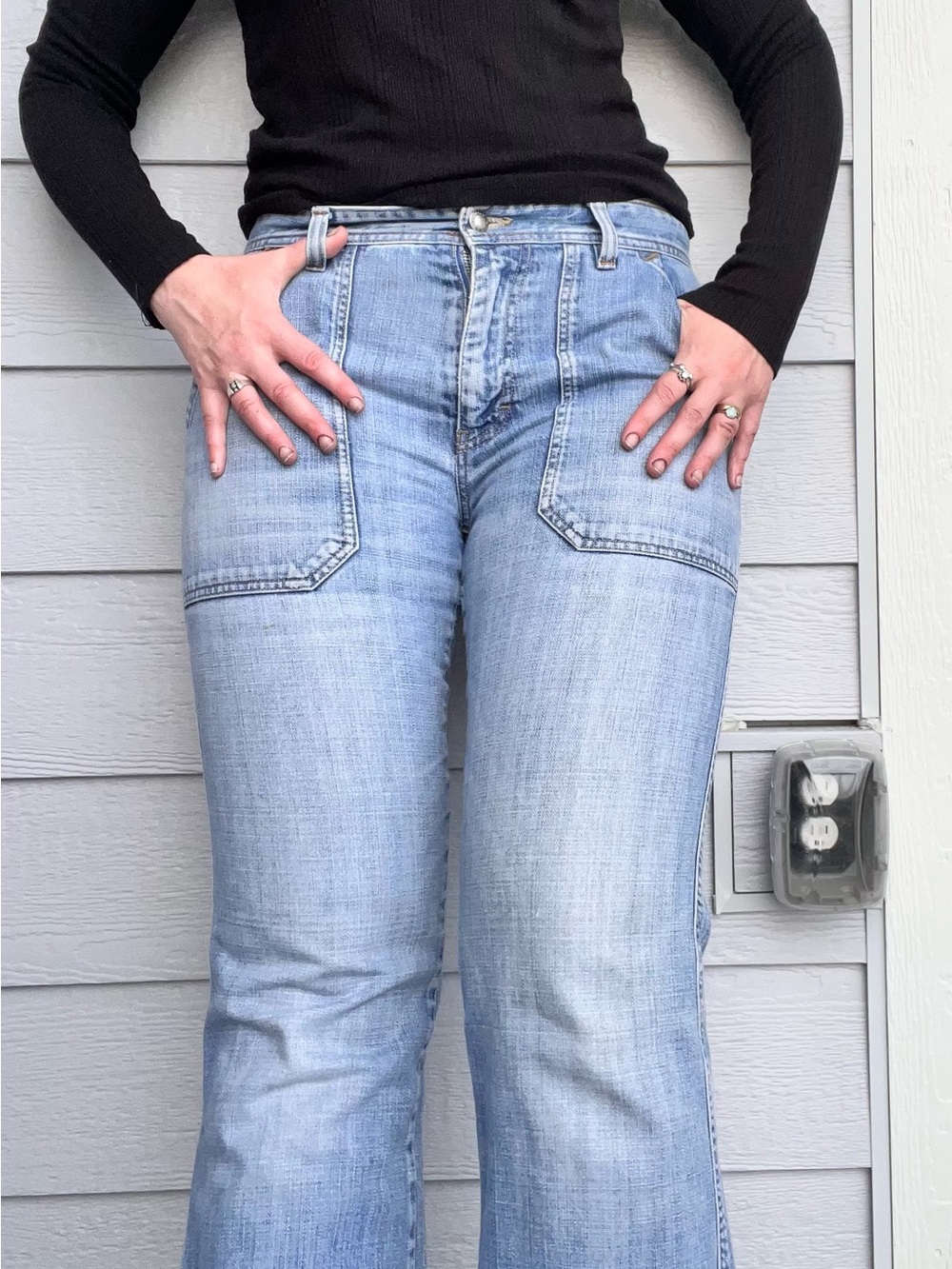 Light Wash y2k mid rise bootcut Women's Jeans with Front Patch Pockets